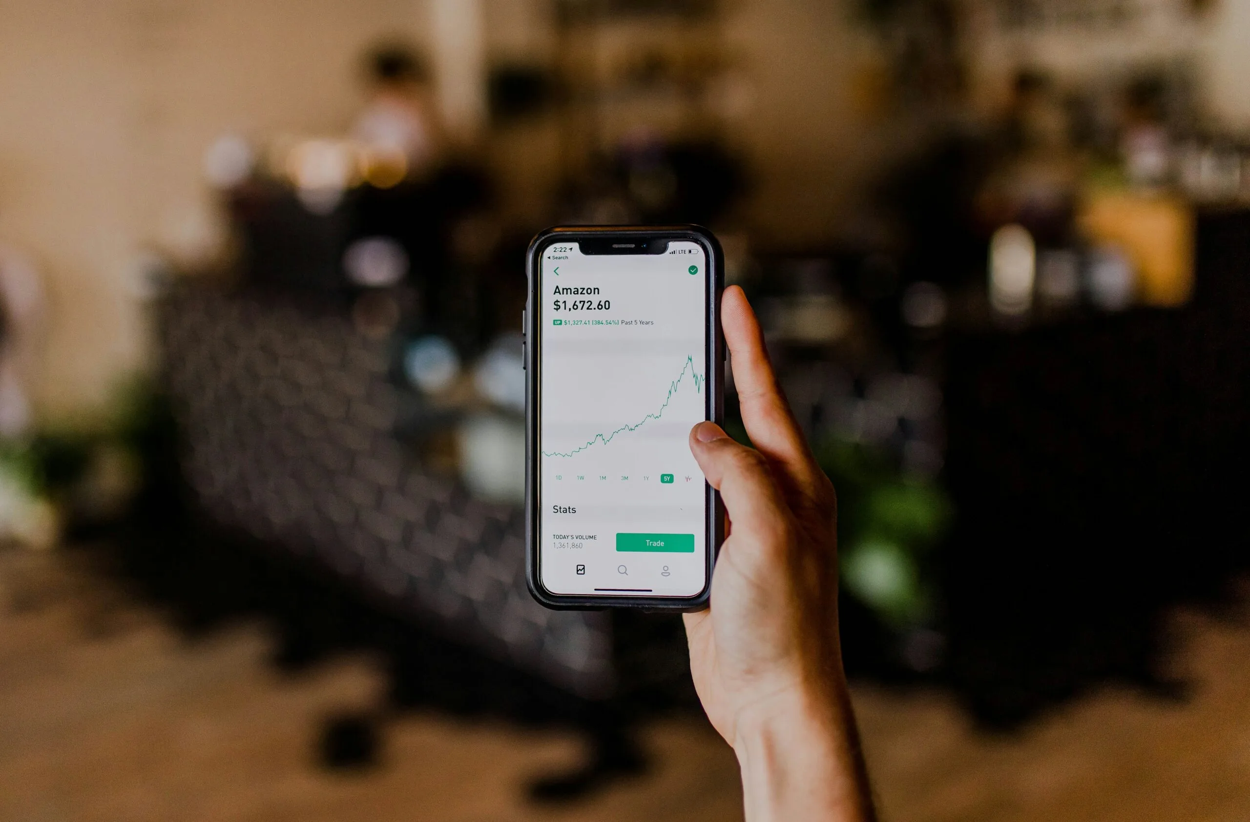 Tips Cara Memilih Emiten Saham untuk Investasi di Indonesia